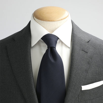 Japanese Wool Tie - Quiet Refinement (Navy)